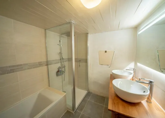 Magnifique Longere En Pierre Du Lot Piscine Privee