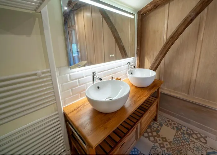 بيت للعطل Magnifique Longere En Pierre Du Lot Piscine Privee *