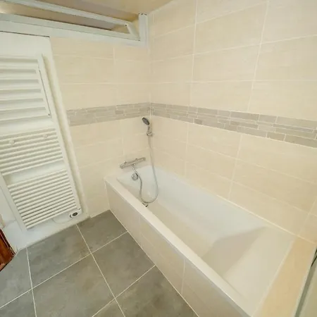 Magnifique Longère En Pierre Du Lot Piscine Privée * Vaylats