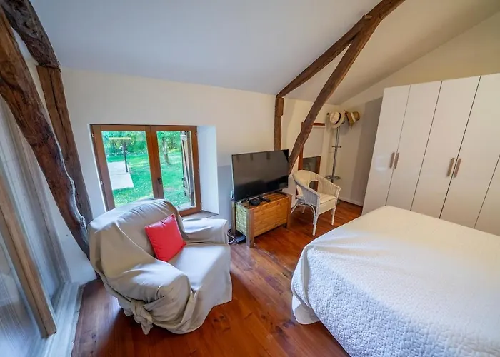 Nyaraló Magnifique Longere En Pierre Du Lot Piscine Privee *