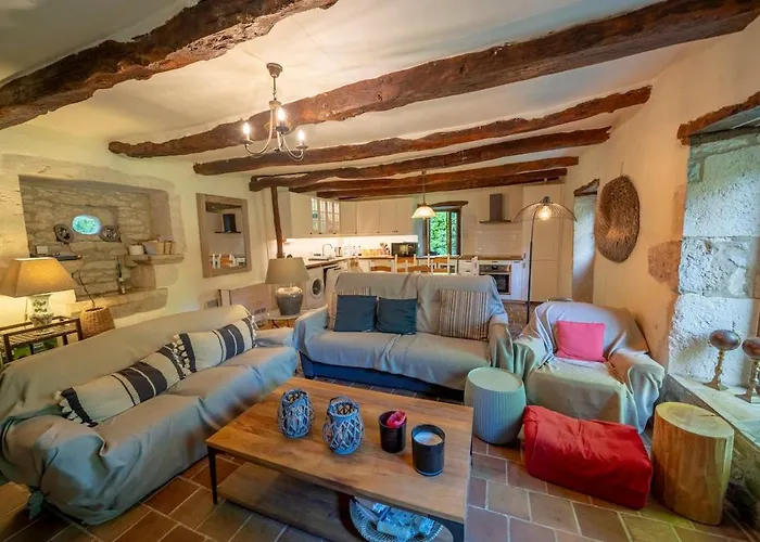 Nyaraló Magnifique Longere En Pierre Du Lot Piscine Privee *